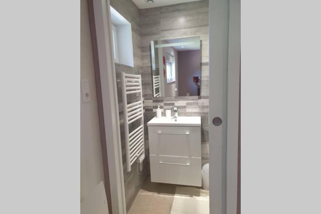 Appartamento Agréable logement pour 4 pers à deux pas de Verdun Haudainville Esterno foto